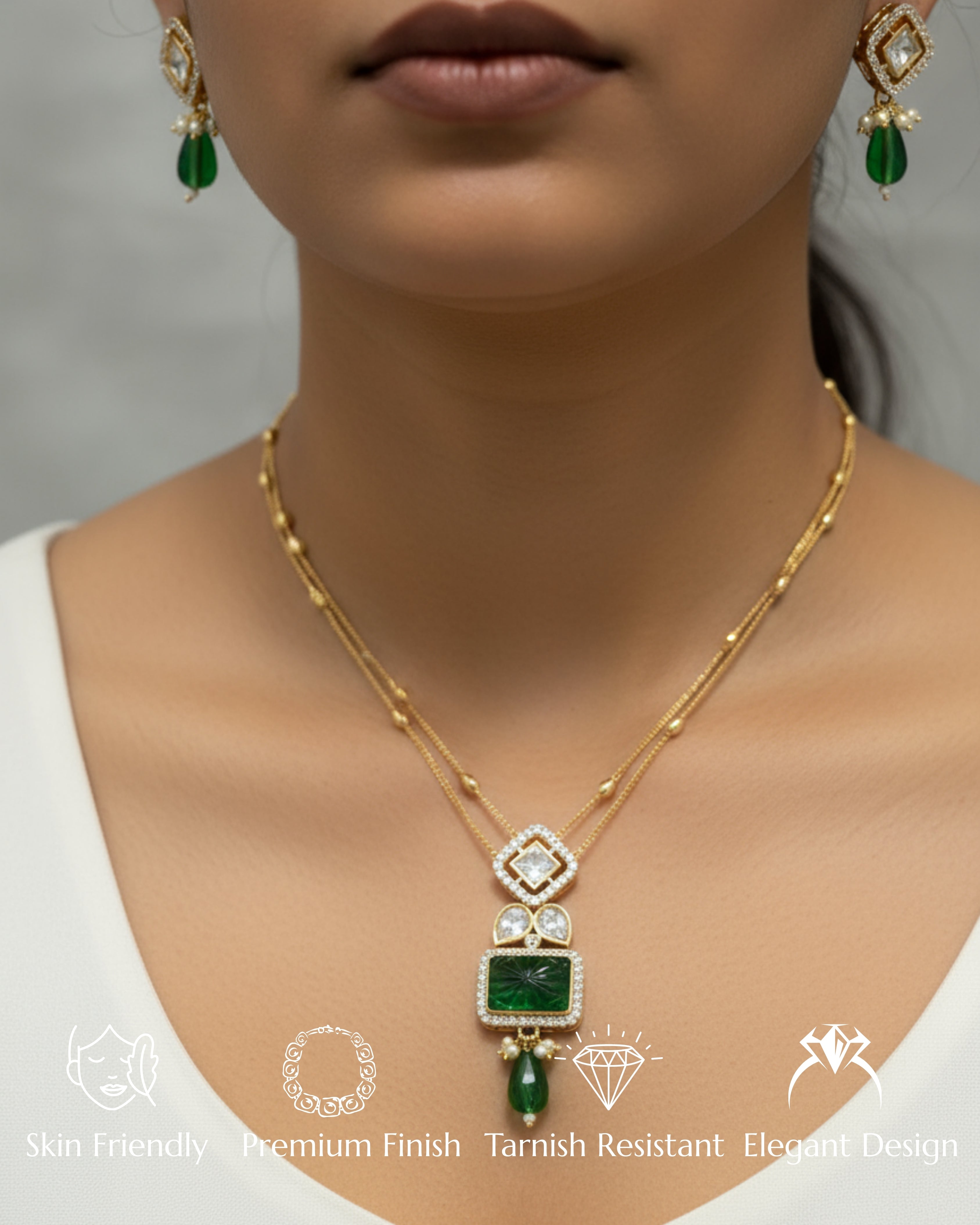 Emerald Pendant Set