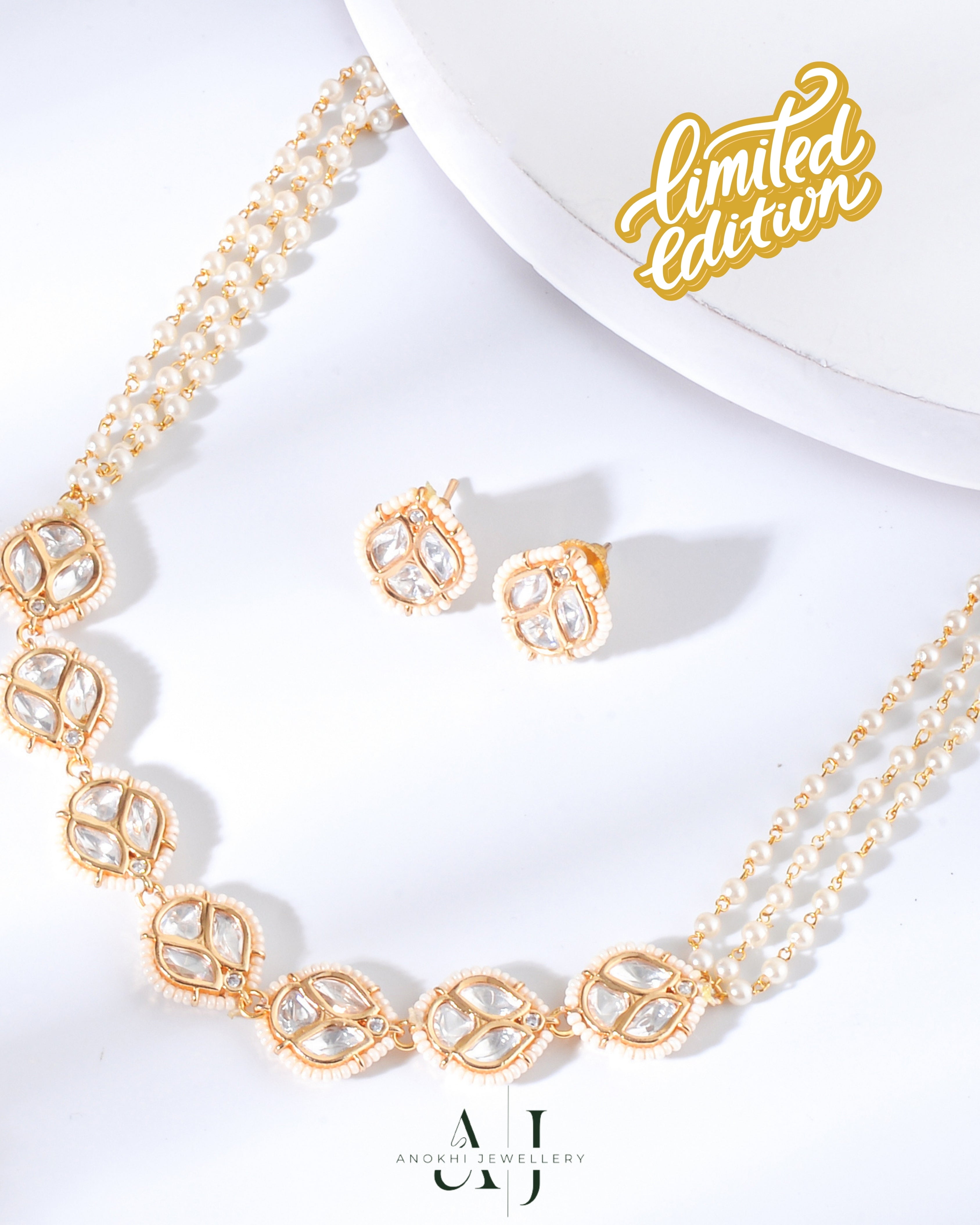 Anokhi Luminous Lotus: The Kamal Kundan Necklace