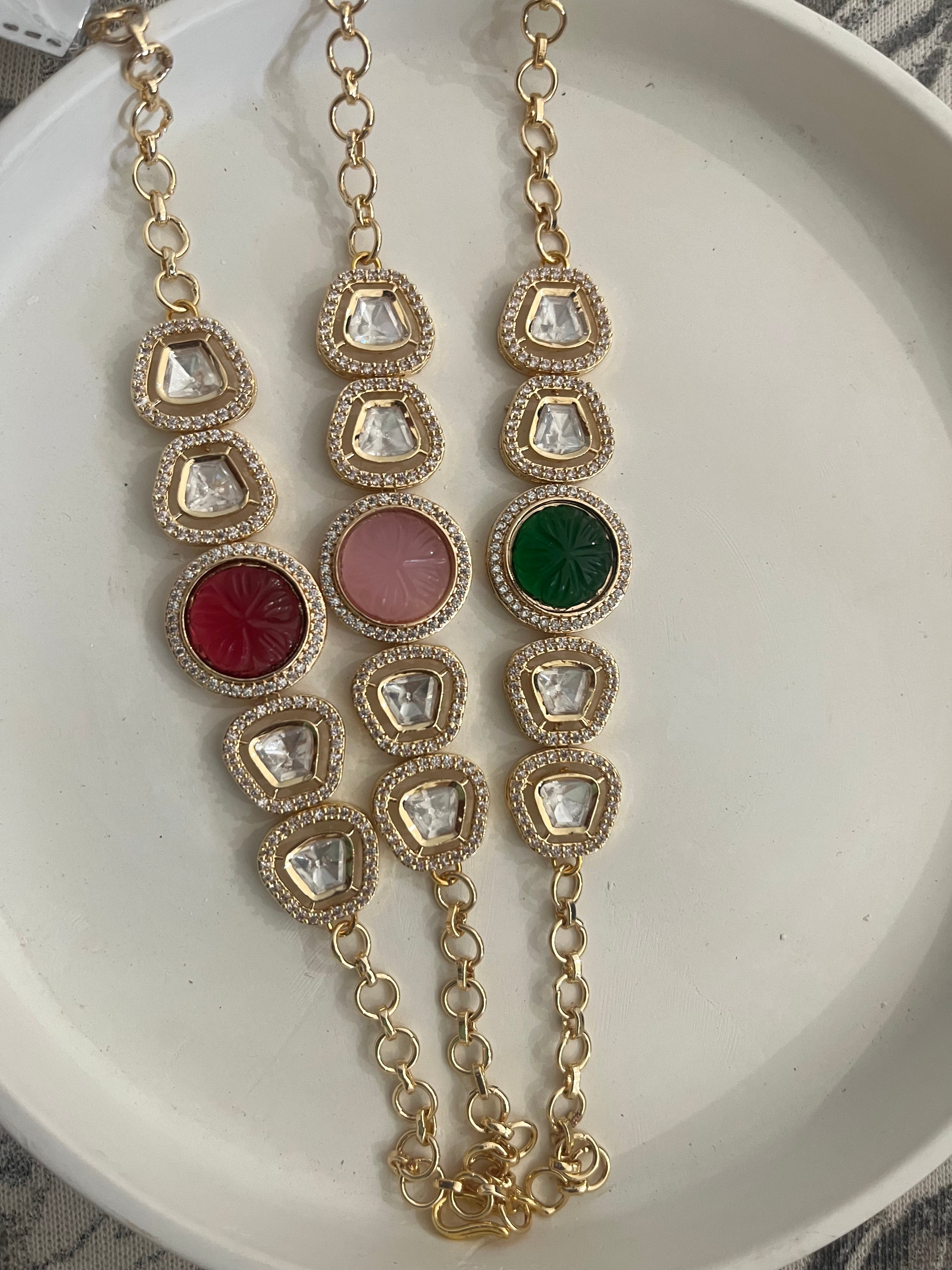 Kundan Engraving Bracelet