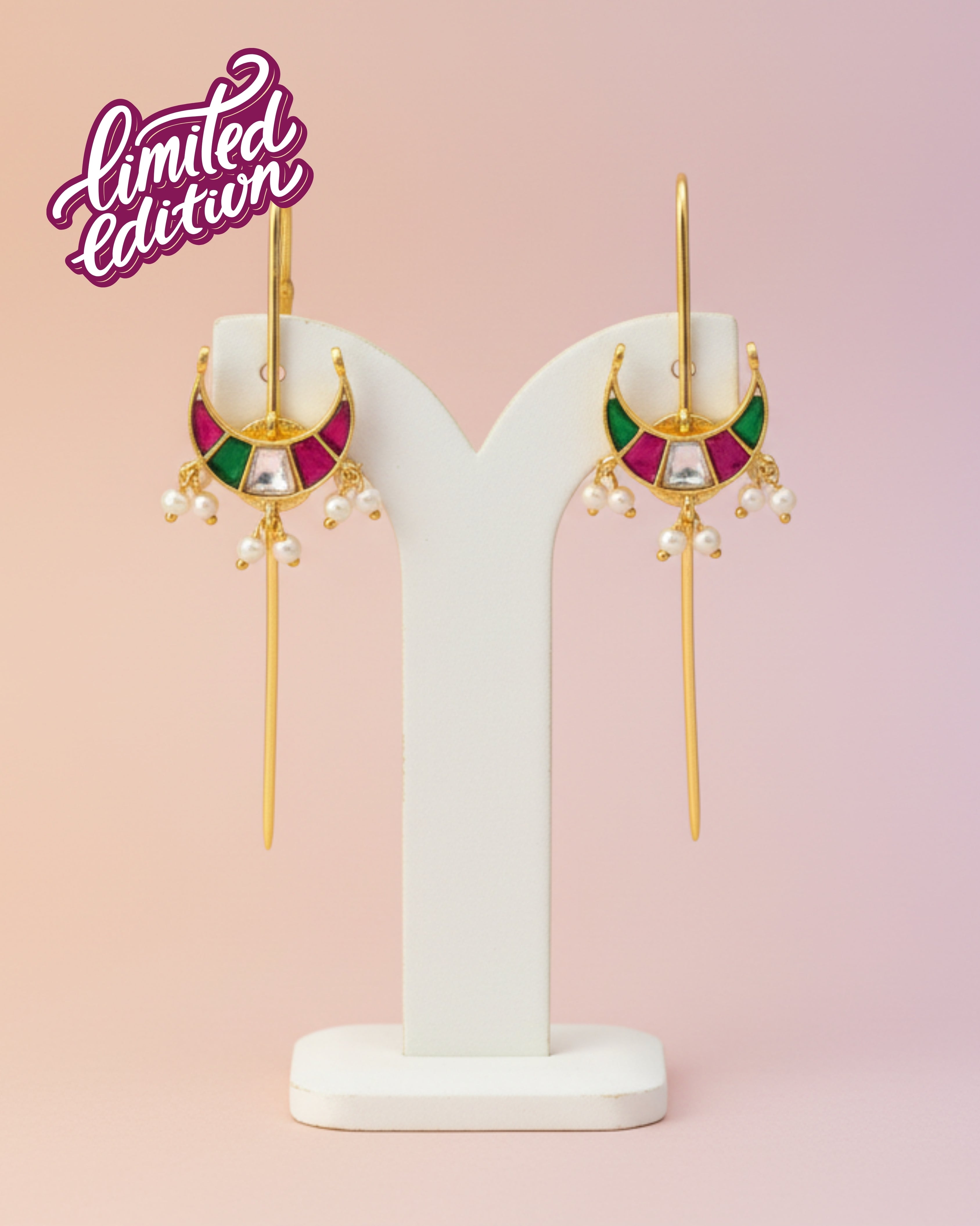 Pachi Kundan Moon Earcuff