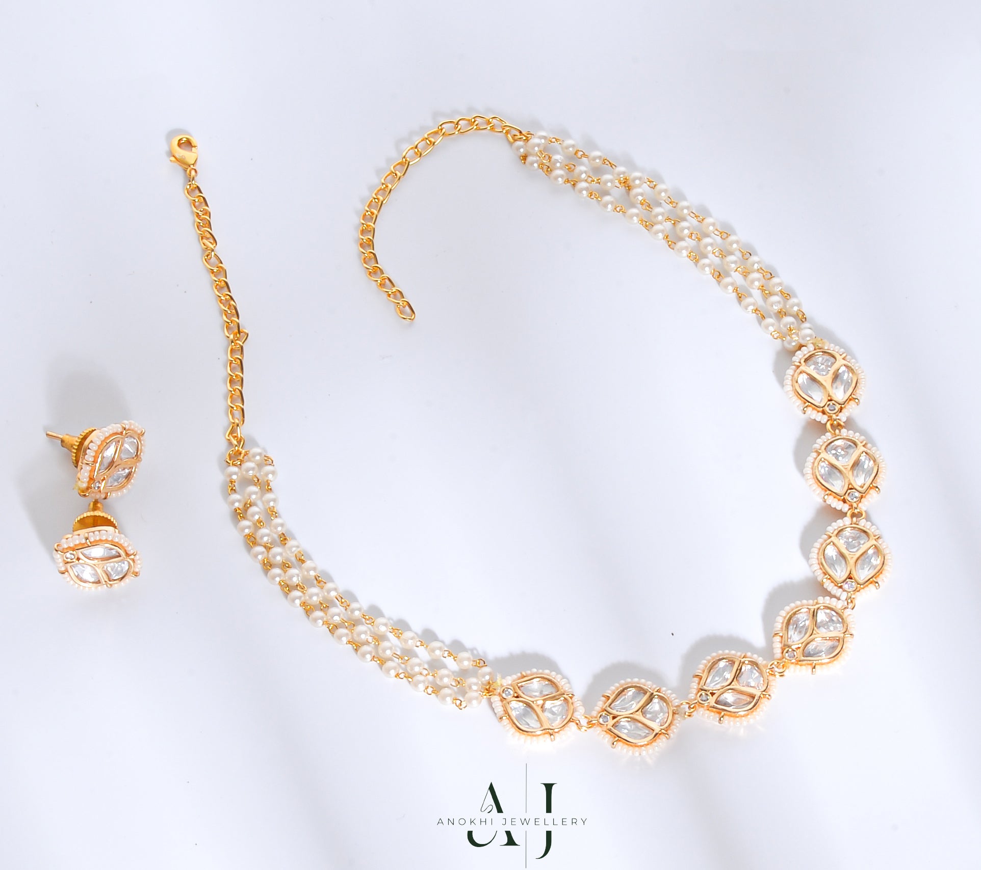 Anokhi Luminous Lotus: The Kamal Kundan Necklace - AJN11