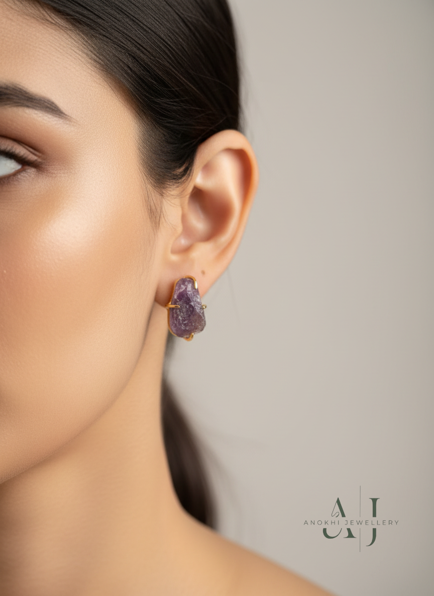 Anokhi wine hued studs - AJPS03