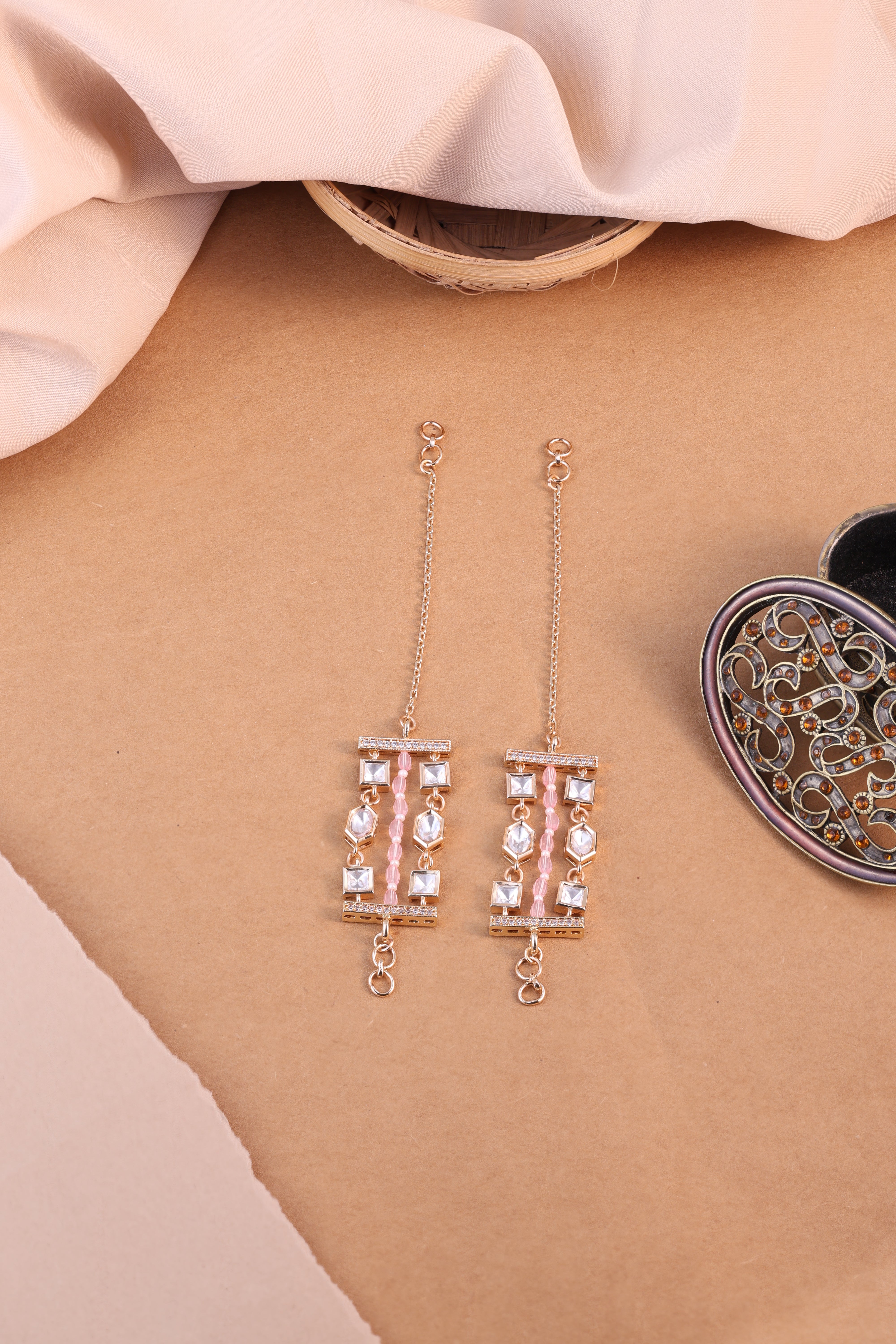 Anokhi Kundan Flow kanauti beads EarChains