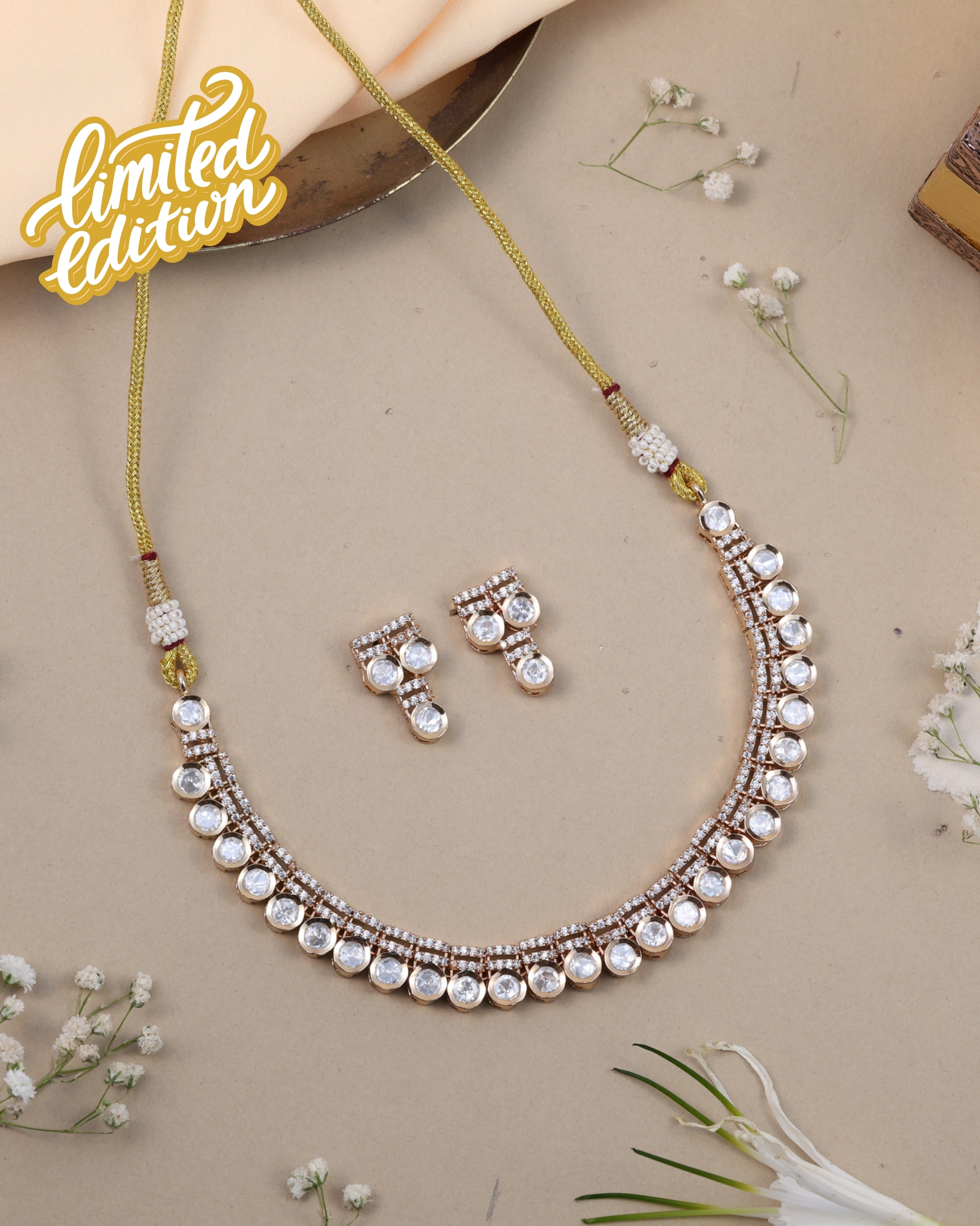 Anokhi Classic Kundan Line Set