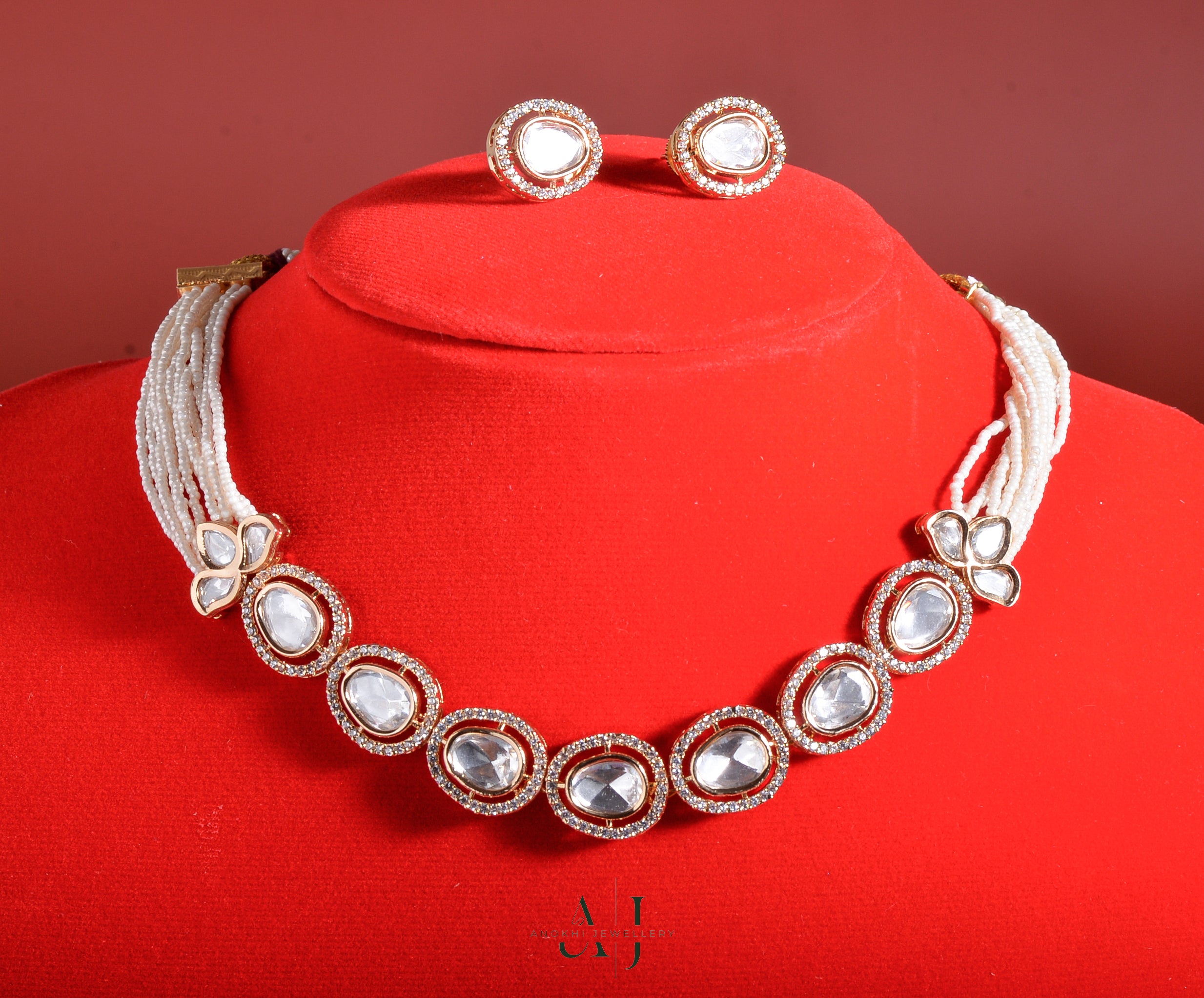 Ethereal Elegance: The Anokhi Kundan Choker