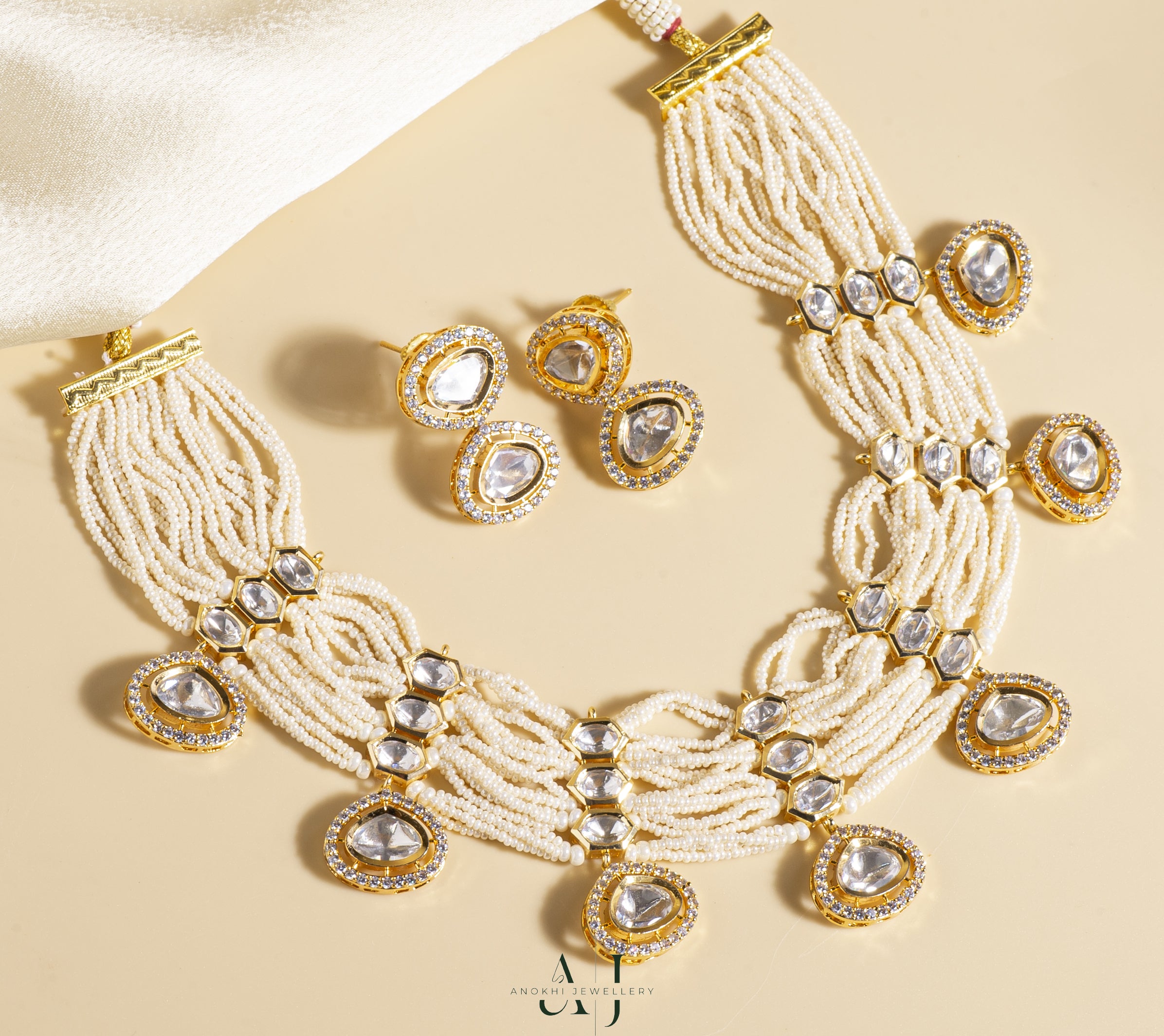 Moonlit Majesty: The Chandni Kundan Necklace