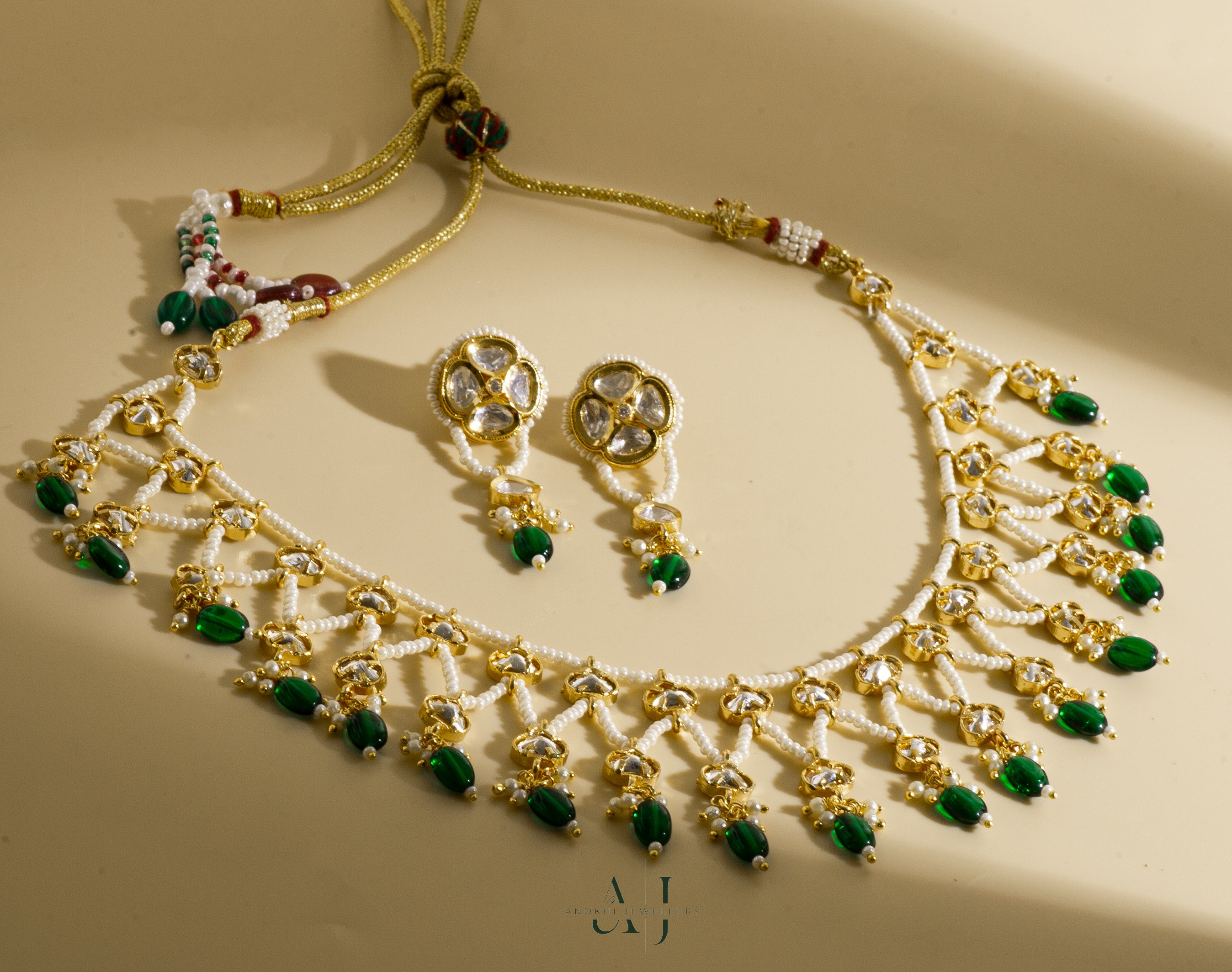 Serenade of Stars: The Tara Kundan Necklace