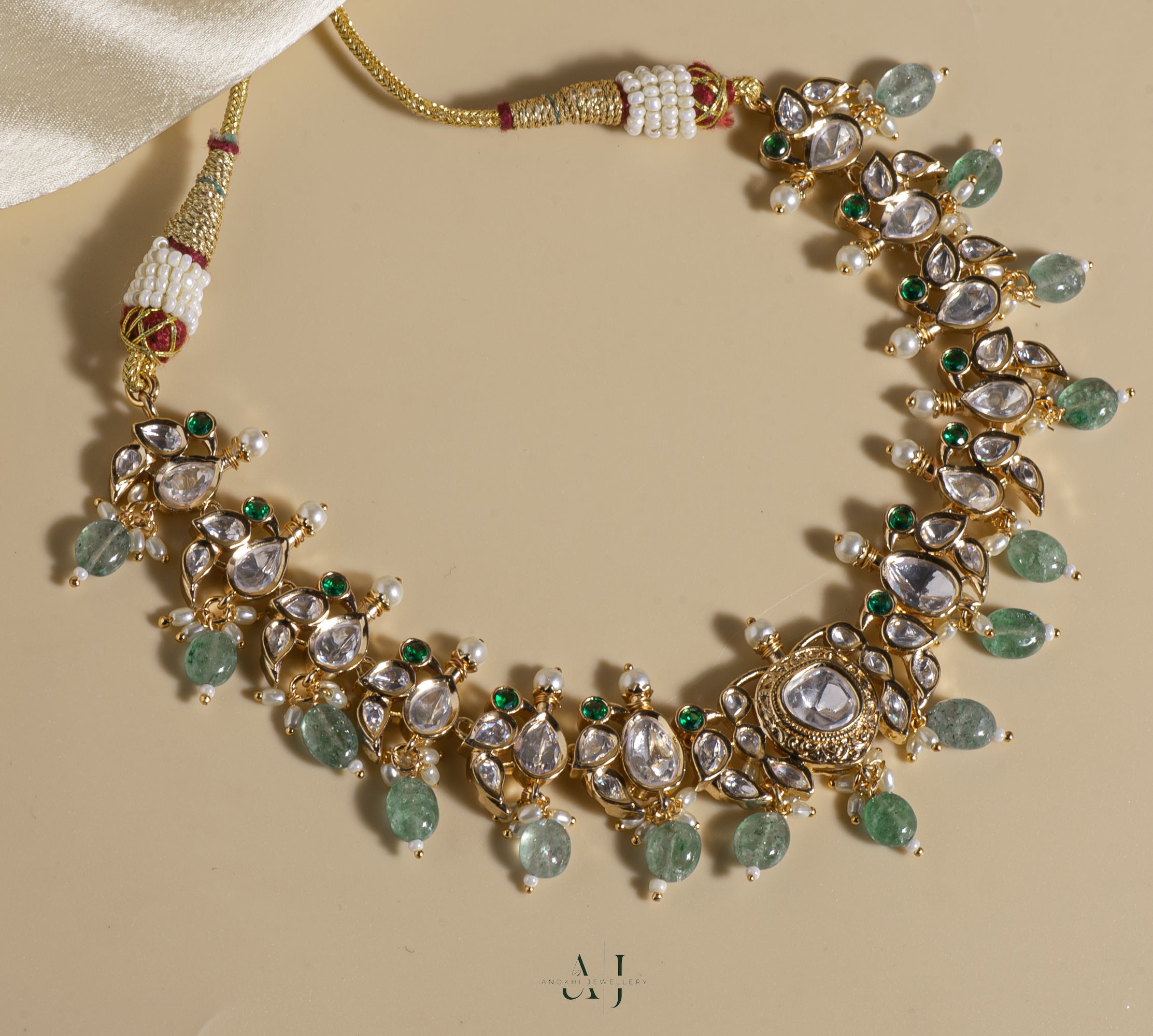 Majestic Marvel: The Moghul Kundan Necklace