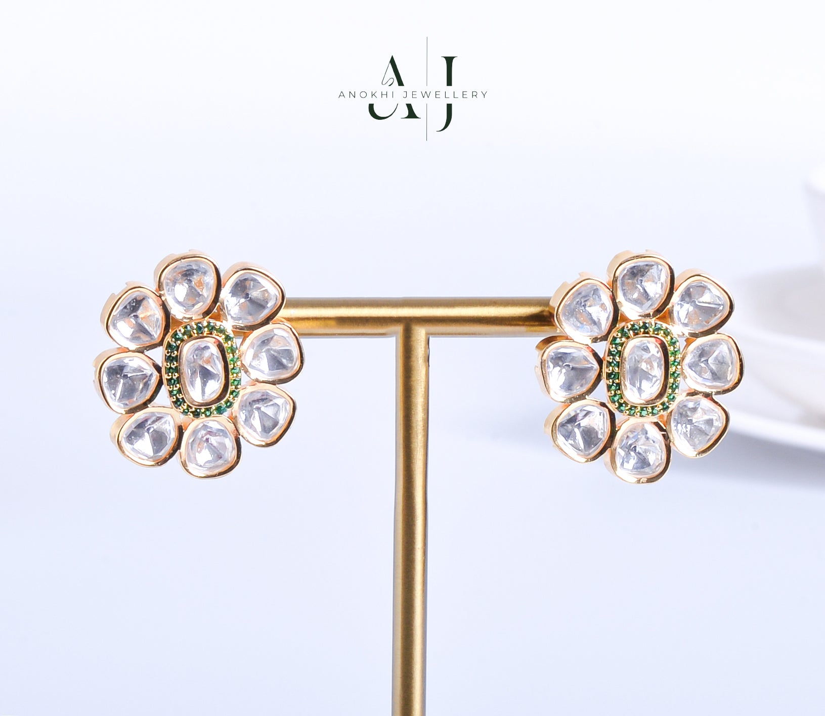 Anokhi Timeless Beauty: Discover Our Exquisite Kundan Stud Earrings