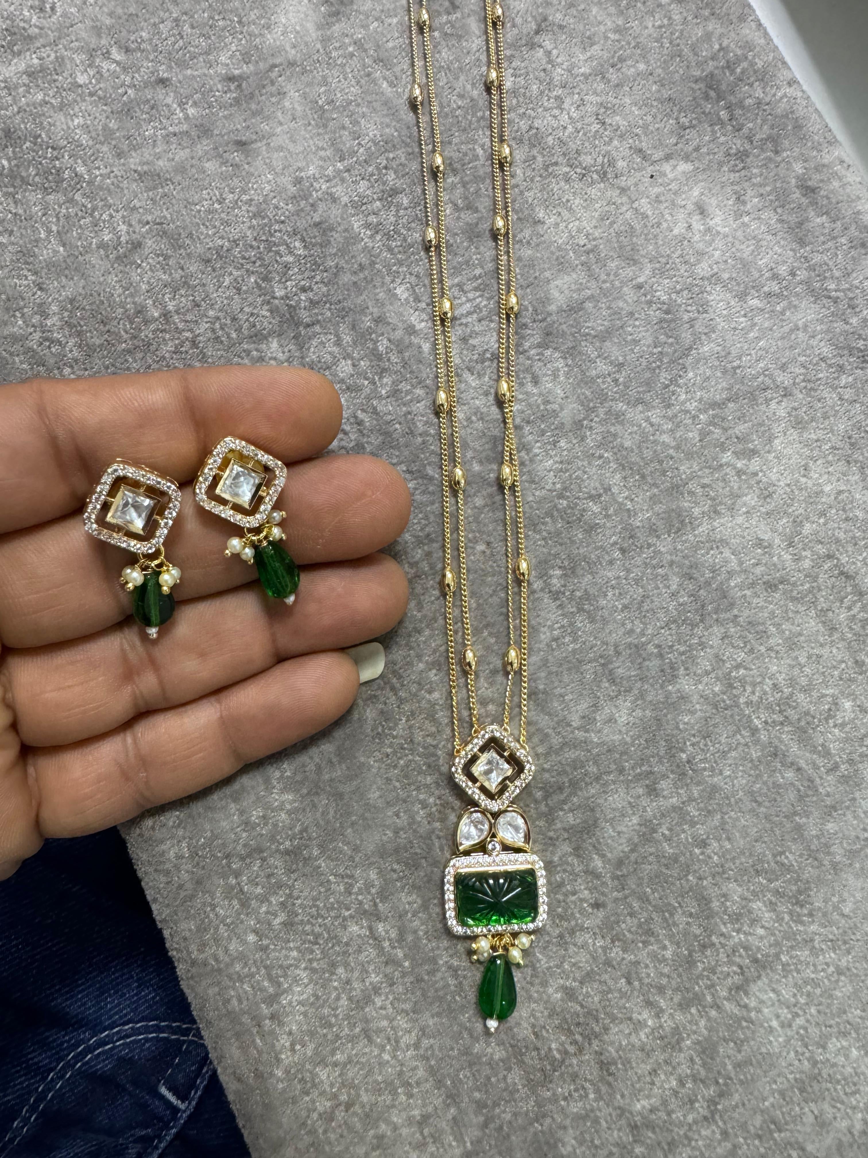 Emerald Pendant Set