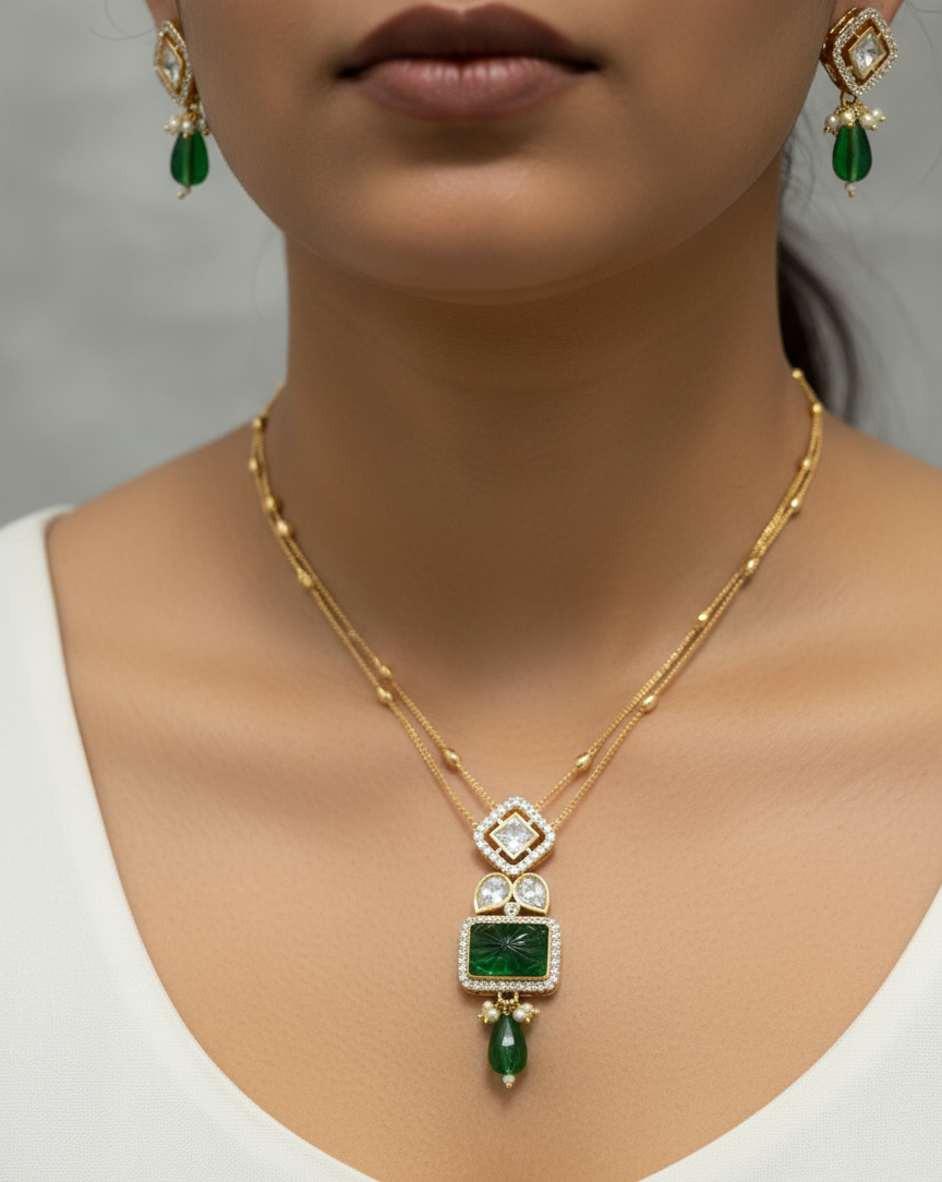 Emerald Pendant Set