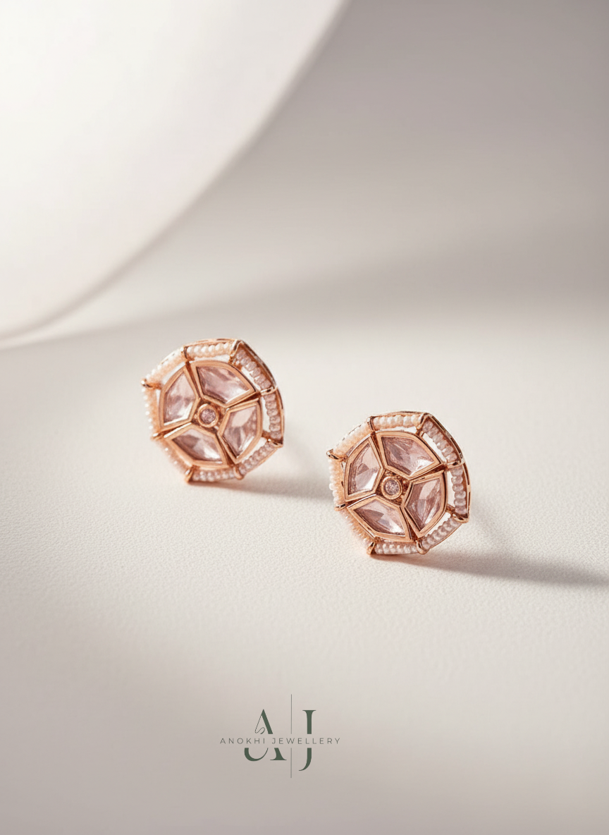Anokhi Kundan Pearl studs - AJKS001