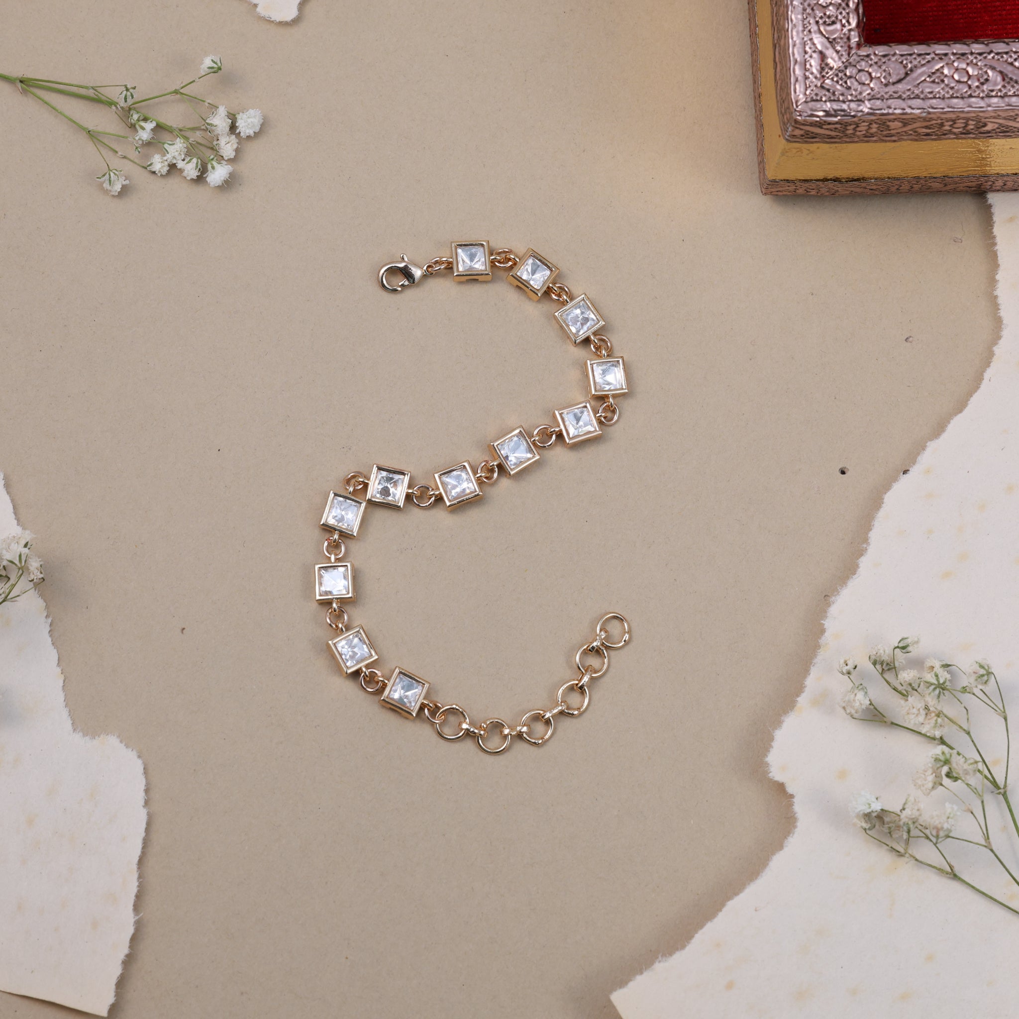 Anokhi Crystal Kundan Link Bracelet