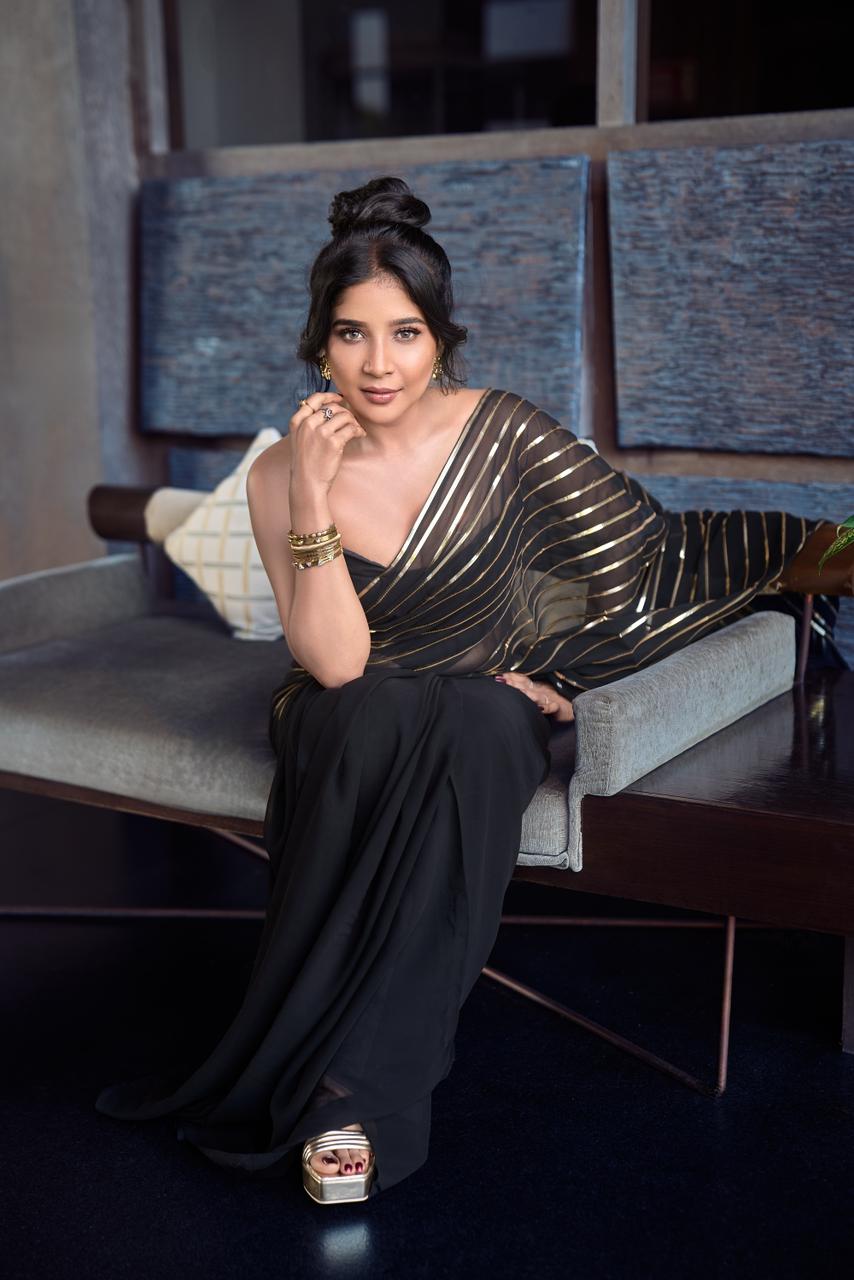 Anokhi Radiant Danglers 18k Plated