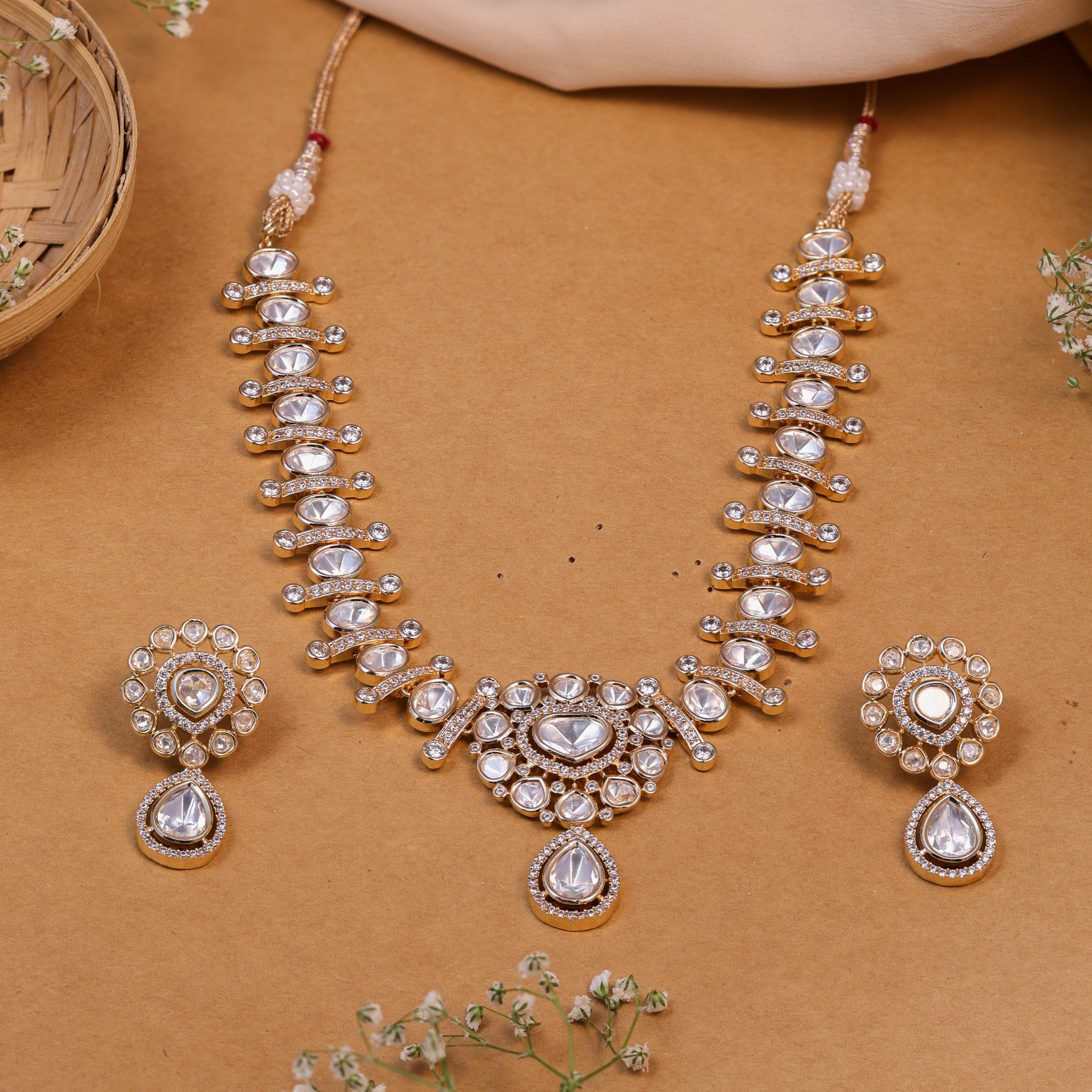 Anokhi Modern Pearl Drop Grace