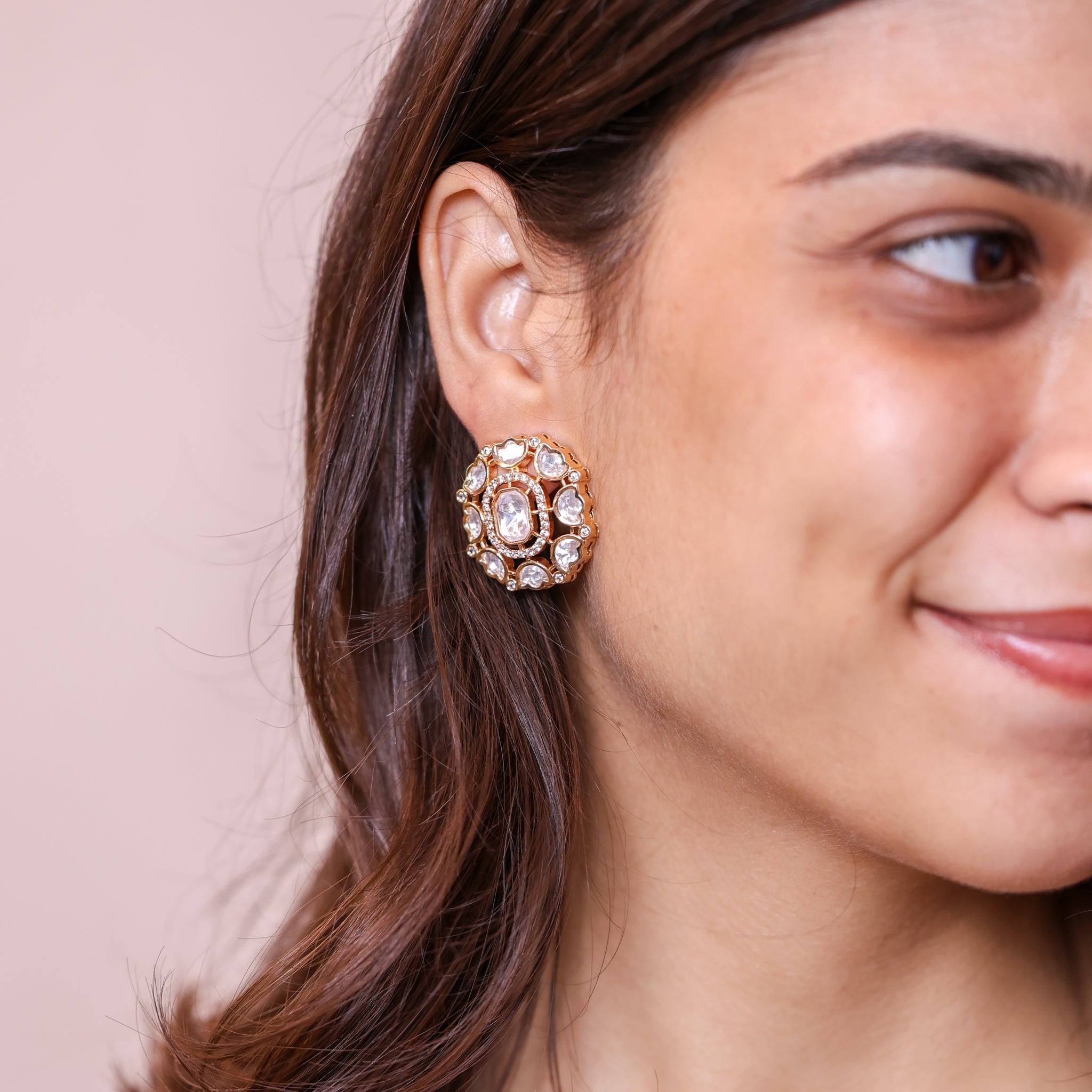 Anokhi Pearl Glow Studs